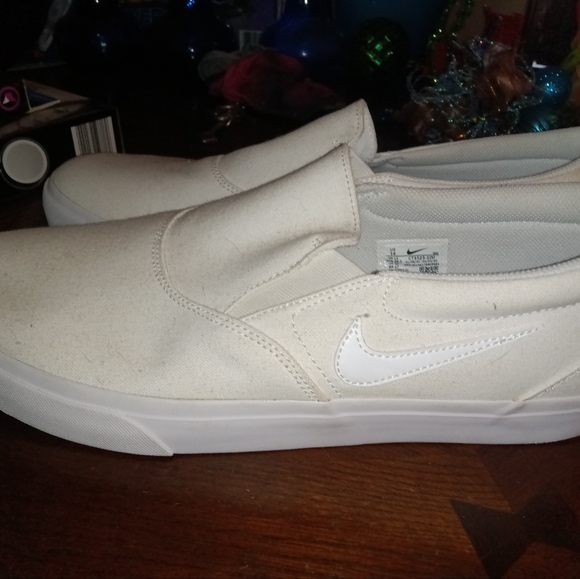 Nike SB slip on shoes - Picture 2 of 5